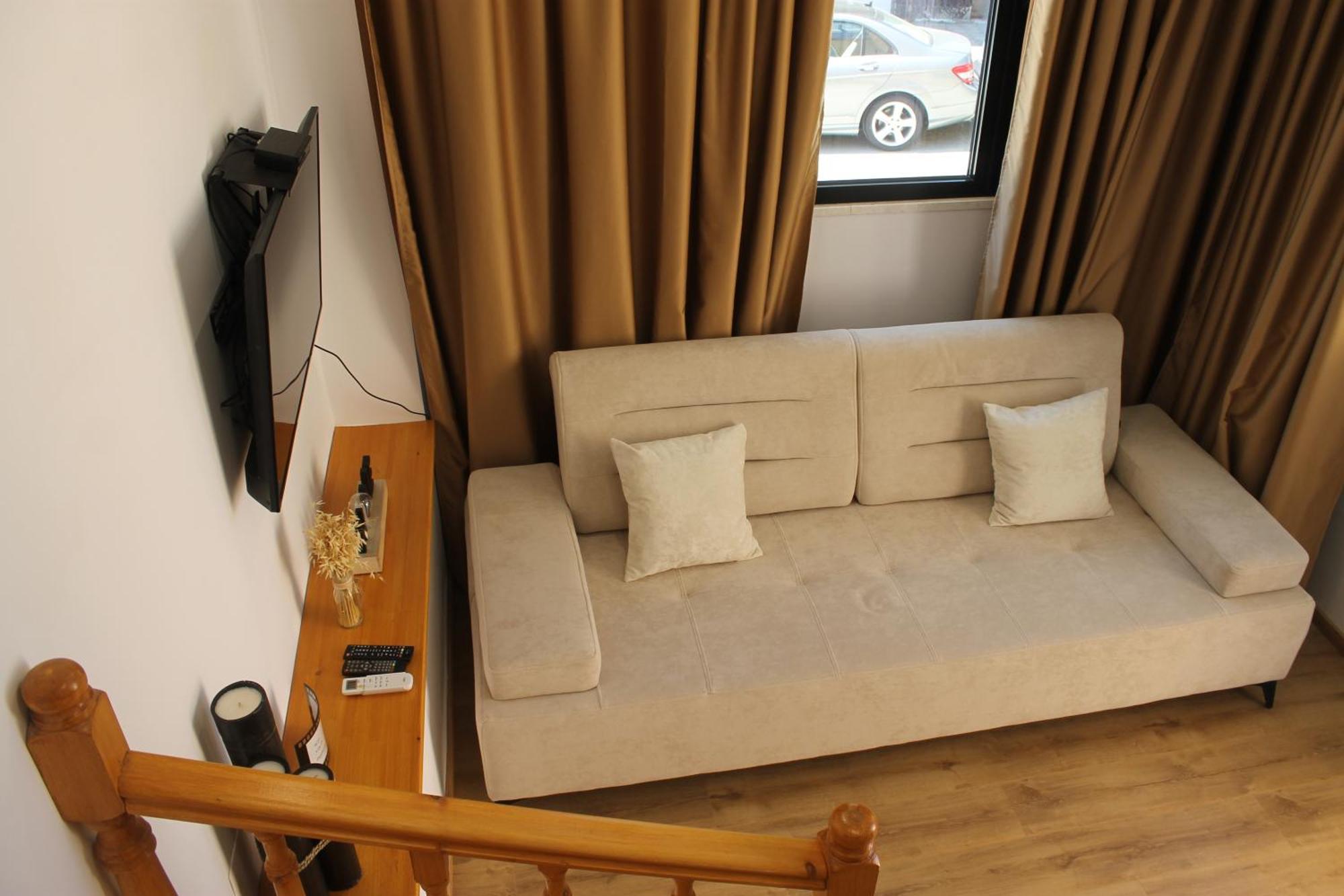 Vila D Berat Luaran gambar