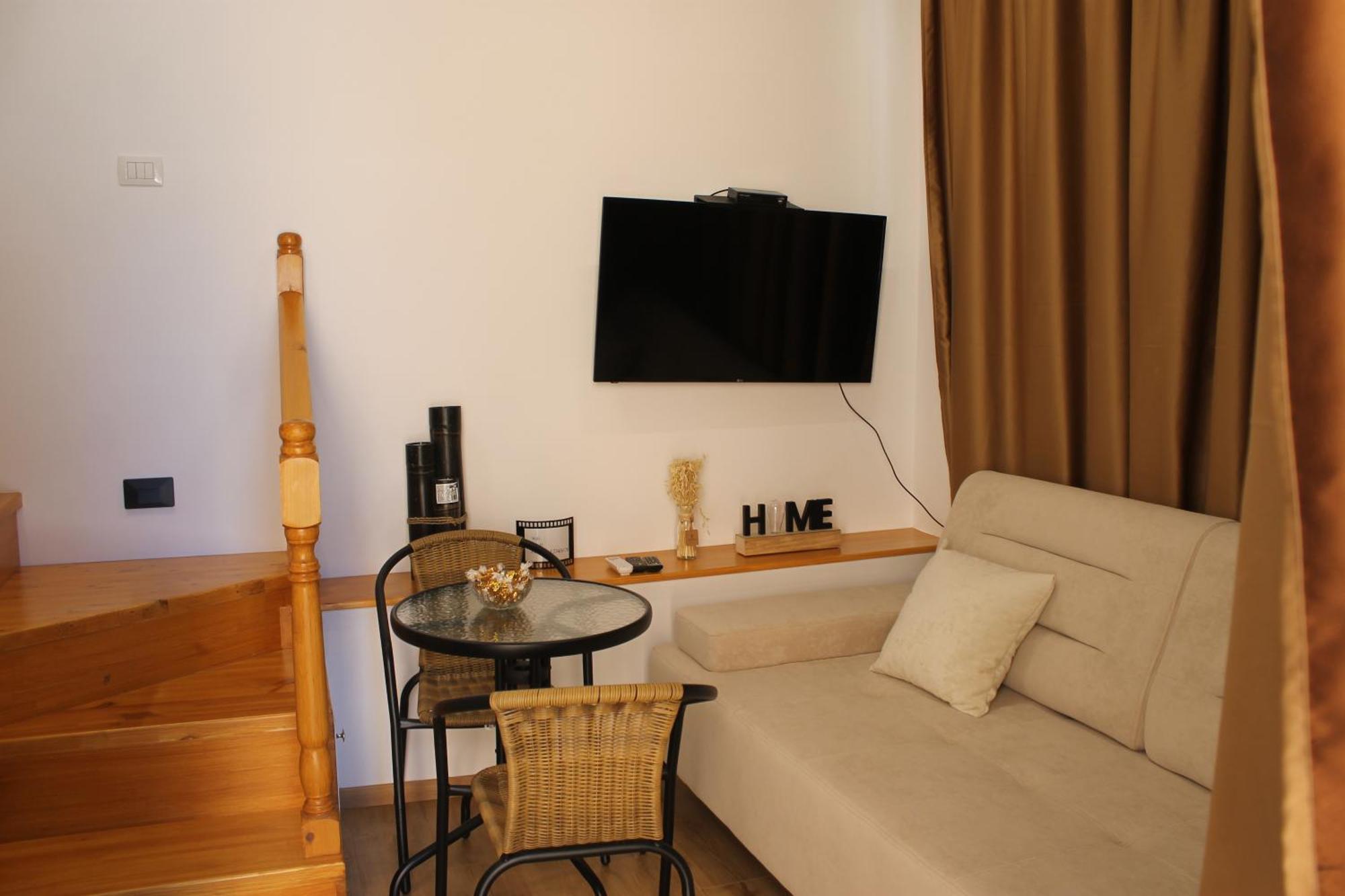 Vila D Berat Luaran gambar